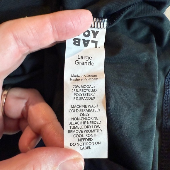 Joy Lab Womens Navy Blue Twist Back Short‎ Sleeve Athleisure Top Size L - Picture 7 of 7